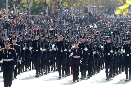 Η ματαίωση της παρέλασης