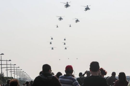 Παρελάσεις με μάσκα και… Βόρεια Ελλάδα υπό ασφυκτική πίεση