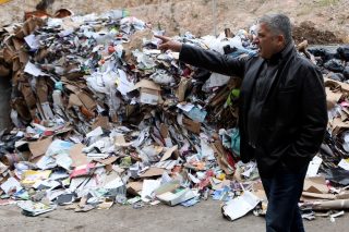 Φωτιά στα σκουπίδια (και στην ανακύκλωση) βάζει ο Πατούλης