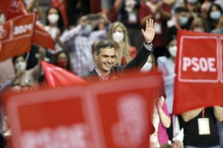 Βαθιές τομές εξαγγέλλει ο Σάντσεθ
