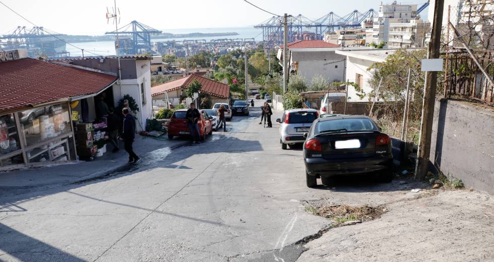Αναζητούνται απαντήσεις για την αιματηρή καταδίωξη στο Πέραμα