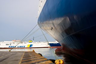 Συνωστισμός «φημών» στην ακτοπλοΐα