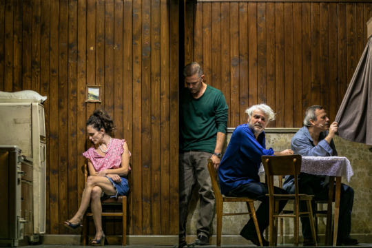 «Δεν έχω πού αλλού να ψάξω παρά μέσα μου. Δεν έχω κάτι άλλο. Έχετε εσείς;»