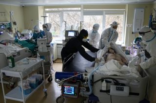 Αργία μήτηρ πάσης… ανοσίας;