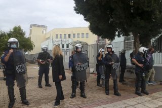 Ο φασισμός και τα κενά της δημοκρατίας