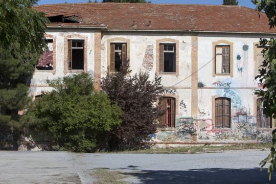 Σε δίνη… «αξιοποιήσεων» και το στρατόπεδο Κόδρα
