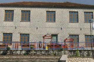 Υποβαθμίζουν το Δημοτικό Σχολείο στα Πράμαντα