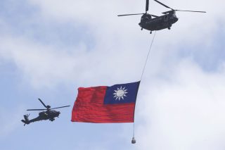 ΗΠΑ και Κίνα αγριοκοιτάζονται στην Ταϊβάν
