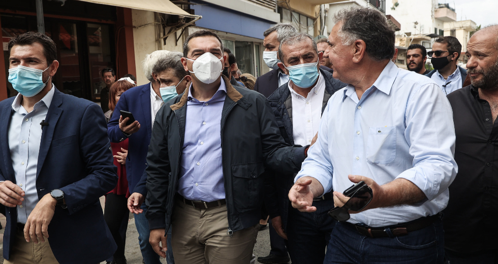 Αλ. Τσίπρας: Πρέπει να σκύψουμε στα προβλήματα των σεισμόπληκτων
