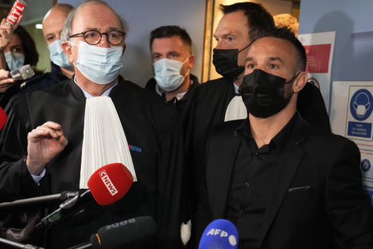 «Νόμιζα ότι ήταν μπλόφα»