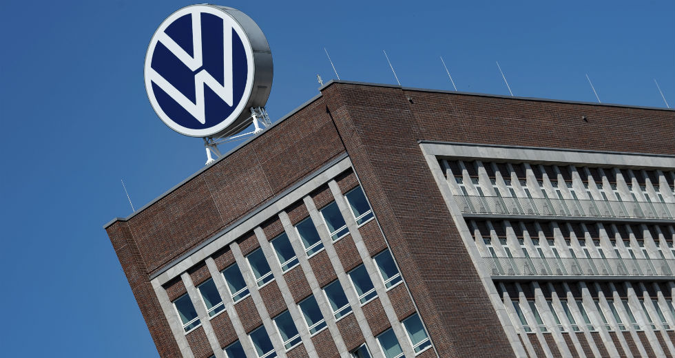 Γερμανία: Η Volkswagen εξετάζει την περικοπή 30.000 θέσεων εργασίας