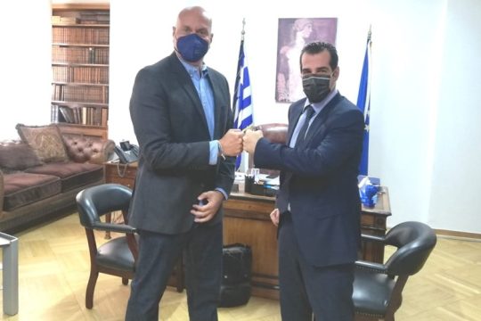 Ο Θεοκλής Ζαούτης στο τιμόνι του ΕΟΔΥ