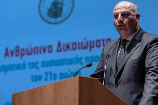 Πίσω ολοταχώς με τους νέους κώδικες