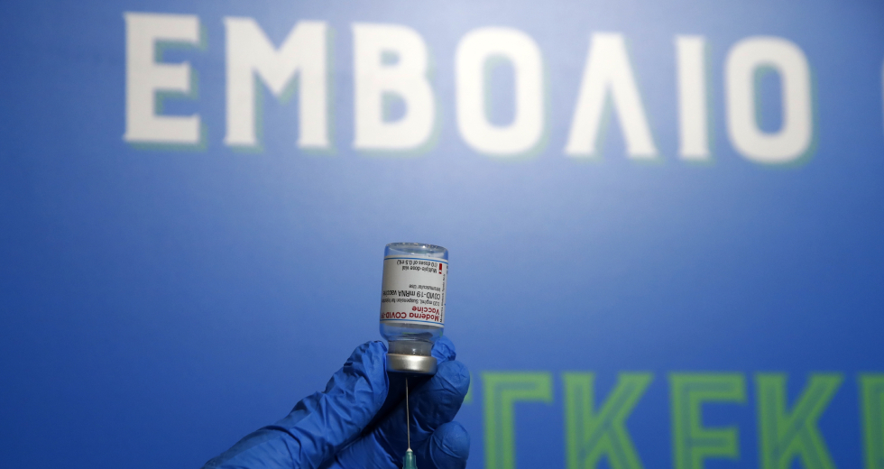 Οι αρνητές μάς αναγκάζουν να ξανασκεφτούμε