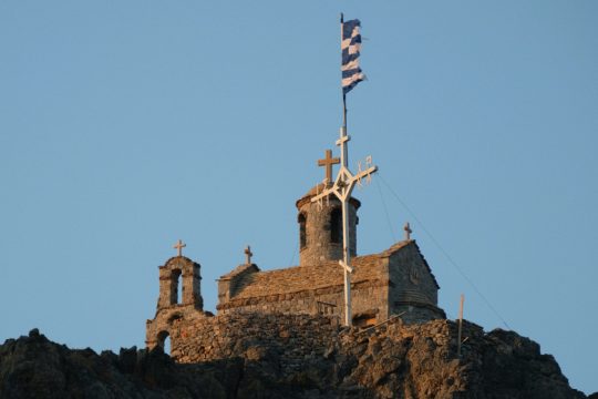 Ανάγκη των καιρών η οικοδόμηση νέας σχέσης Αριστεράς και Εκκλησίας