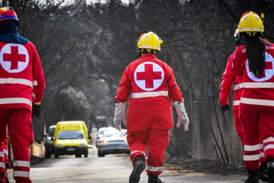 Ερυθρός Σταυρός: Η πανδημία επιδείνωσε δραματικά τις βιοτικές συνθήκες των πιο ευάλωτων