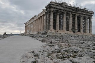 Από άργιλο κι ασβέστη η δεύτερη φάση των διαστρώσεων