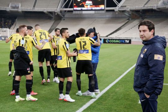 Ετσι δούλεψε το ματς με τον Αρη ο Γιαννίκης