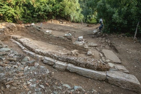 Ιερό των ελληνιστικών χρόνων έφεραν στο φως οι ανασκαφές στο Κάτω Πολυδένδρι Λάρισας