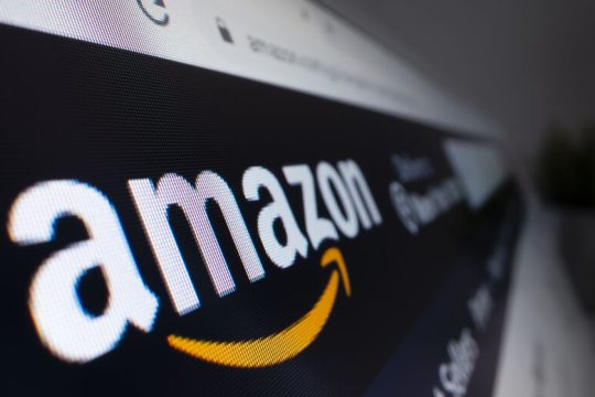 Στελέχη της Amazon στην Ινδία κατηγορούνται για υπόθεση λαθρεμπορίου ναρκωτικών