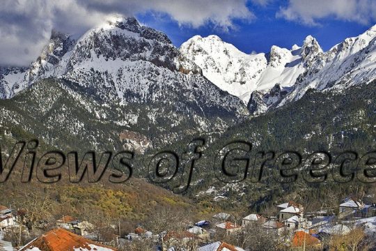 Επιβλητικά Βαρδούσια, γνωρίζουμε το πιο αλπικό βουνό της Στερεάς Ελλάδας