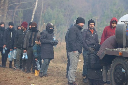 Ανεβάζουν τους τόνους Ρωσία και ΗΠΑ – Άλλος ένας νεκρός στα πολωνικά σύνορα