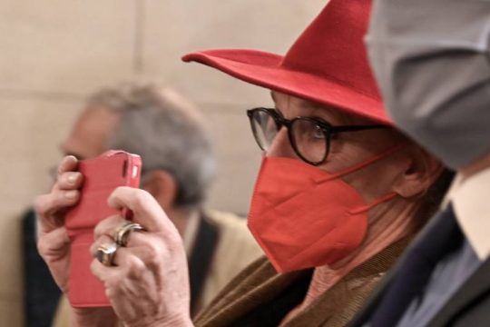 Η Ολλανδή δημοσιογράφος απαντά στον Μητσοτάκη