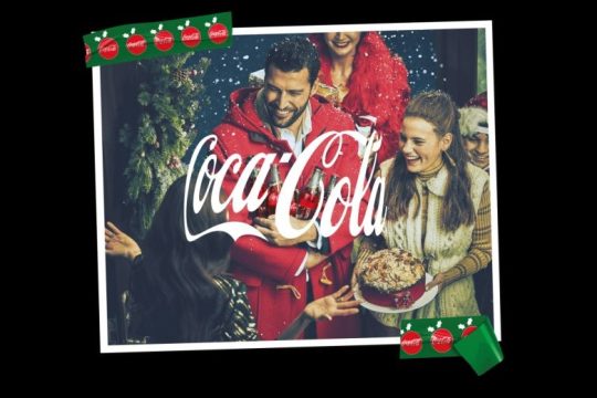 Η Coca-Cola παρουσιάζει τη νέα Χριστουγεννιάτικη καμπάνια της