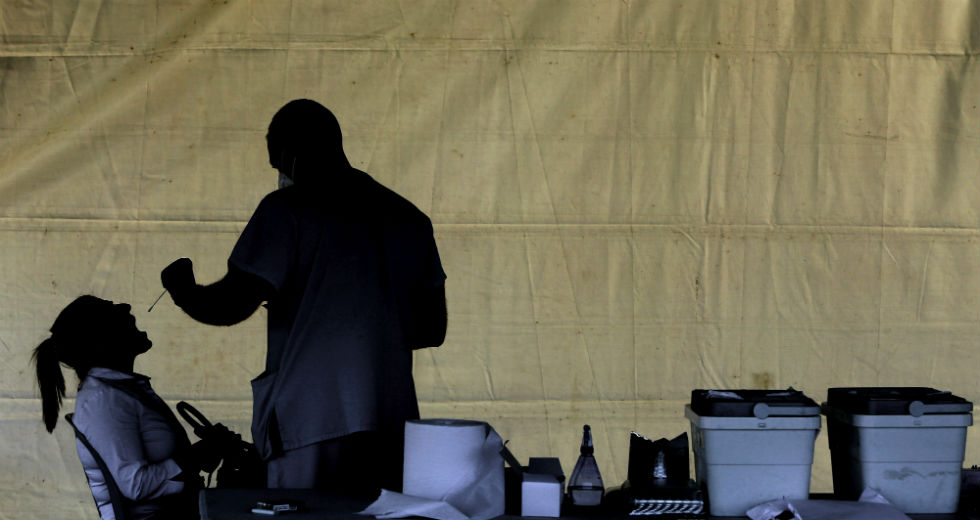 Covid-19: Αυστηροποίηση των μέτρων ετοιμάζουν στην Κύπρο