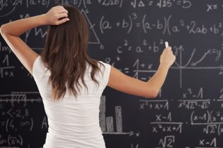 Ξέσπασε διαμάχη για τα προγράμματα σπουδών των Μαθηματικών