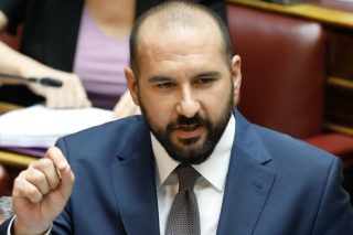 «Χυδαιότητα και κυνισμός καθοδηγούν τις επιλογές της κυβέρνησης»