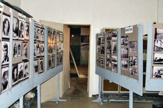 Συναντώντας τον βασανιστή μου