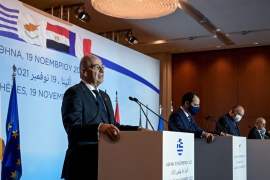 Με αναφορά στο Δίκαιο της Θάλασσας το κοινό ανακοινωθέν της τετραμερούς