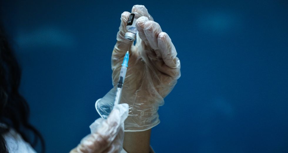 Έρευνα: Παλιότερο βρετανικό εμβόλιο κατά του HPV μειώνει τον κίνδυνο καρκίνου της μήτρας