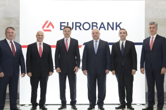 Επενδυτική βαθμίδα για την Ελλάδα το 2023 βλέπει η Εurobank