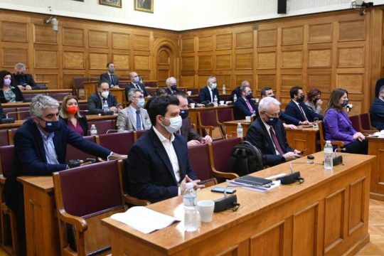 Εξεταστική για «λίστες Πέτσα»: Ο κατάλογος των μαρτύρων