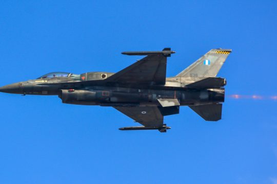 Ατύχημα με F-16 στην Ανδραβίδα