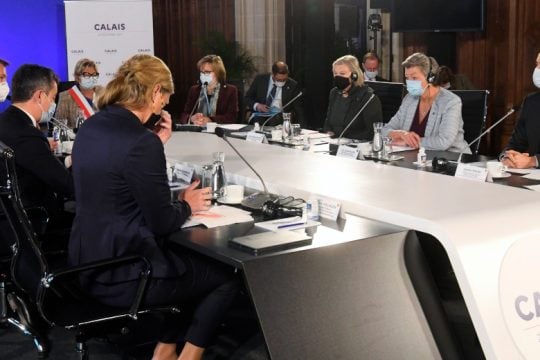 Γαλλία: Αεροπλάνο της Frontex στη Μάγχη, παραμένει η ένταση με Βρετανία