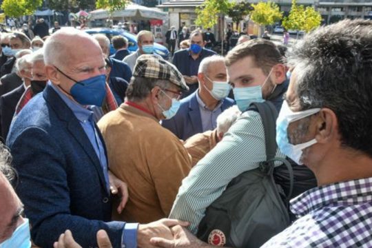 Με επίσκεψη στο Λασίθι ξεκίνησε την περιοδεία του στην Κρήτη ο Γ. Παπανδρέου