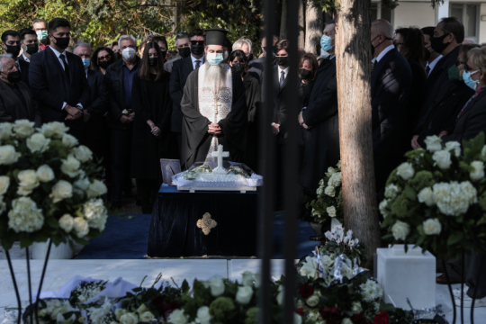Στο Α’ Νεκροταφείο το μνημόσυνο για τις 40 μέρες από τον θάνατο της Φώφης Γεννηματά