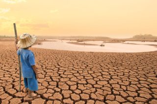 Υπερκατανάλωση των πόρων χωρίς την κάλυψη των αναγκών