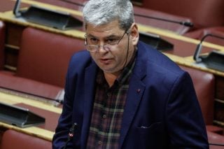 Αναψε φωτιές ο Χουσεΐν Ζεϊμπέκ