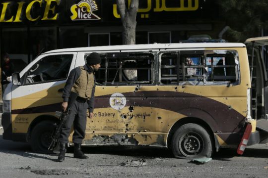 Ο ISIS πίσω από την αιματηρή διπλή έκρηξη στην Καμπούλ