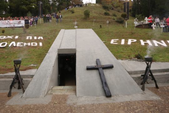 Ο καλός ναζί της Κρήτης κι ο καλός ναζί των Καλαβρύτων
