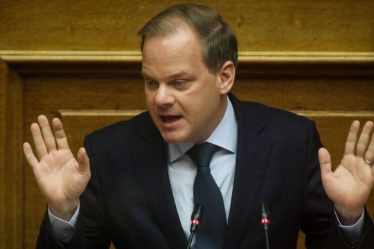 Ανώριμα έργα, ώριμες κυβερνητικές πρακτικές