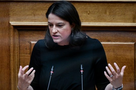 Σε ρόλο εμπρηστή η Κεραμέως