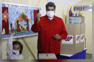 Θρίαμβος της κυβέρνησης στις εκλογές της Βενεζουέλας