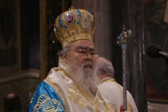 Μητροπολίτης Χρυσόστομος: Εκτός ναών ανεμβολίαστοι πιστοί και ιερείς