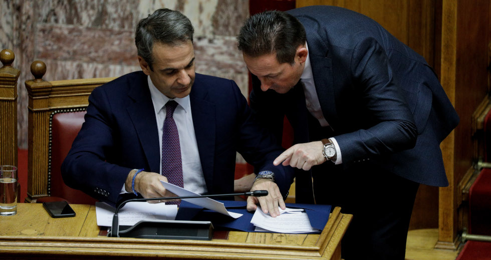 Το κρατικό χρήμα σε φιλικά προς την κυβέρνηση ΜΜΕ κεντρίζει το ενδιαφέρον της Ε.Ε.