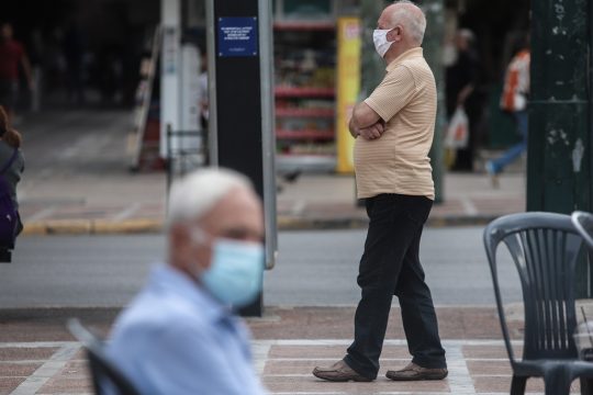 Στα παγκάκια